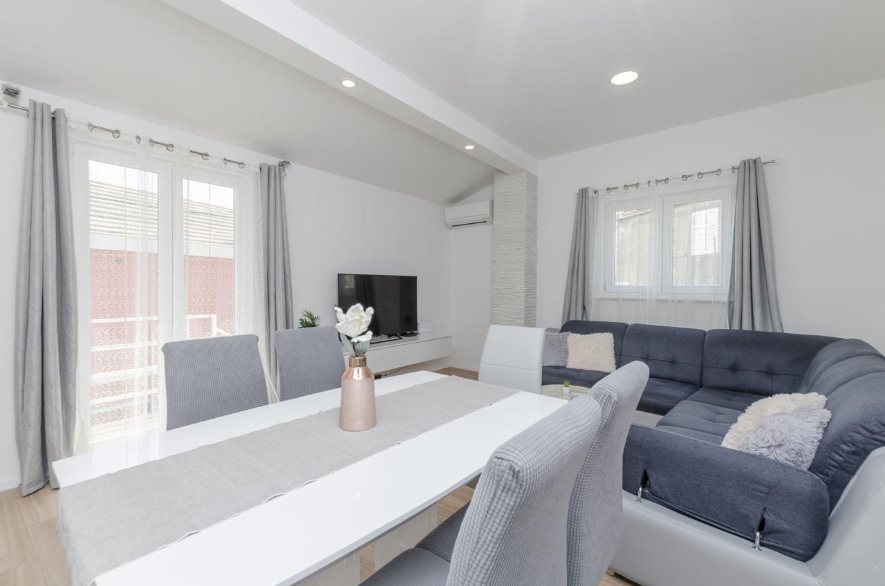 Apartments Dasa Primošten Zewnętrze zdjęcie